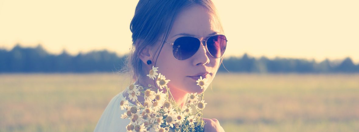 flower-child-336658_1920