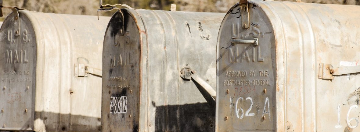 mailboxes-1110112_1920